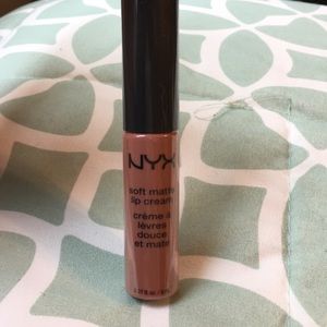 NYX Soft Matte Lip Cream - Stockholm